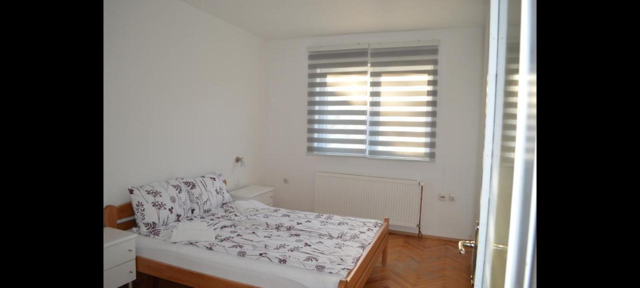 Apartman Linera Соко Баня Екстериор снимка